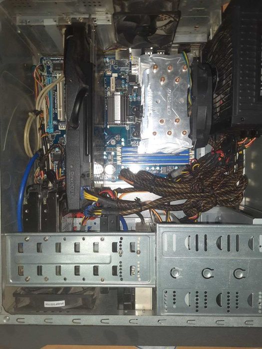 Комрьютер с Windows 11 и Office 2021