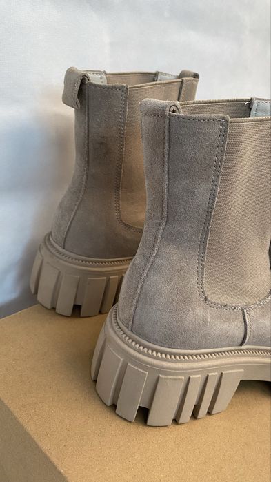 Ботинки челсі, жіночі