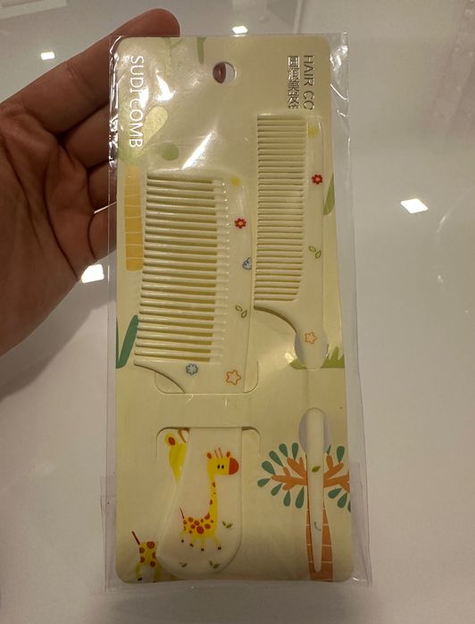 Conjunto de Pentes Criança Novo