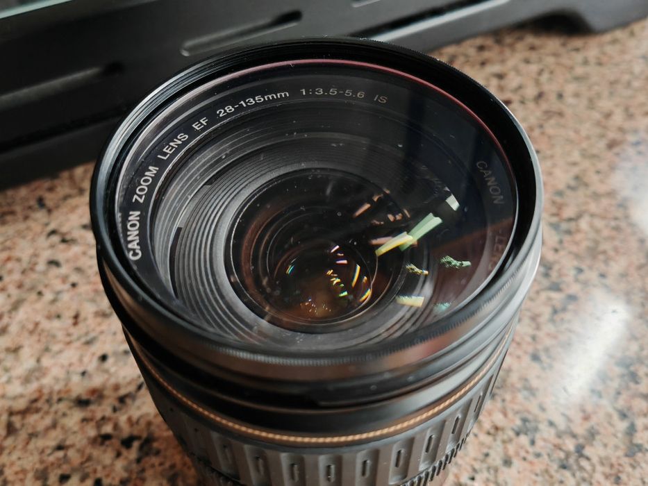 Canon 28-135 f3.5