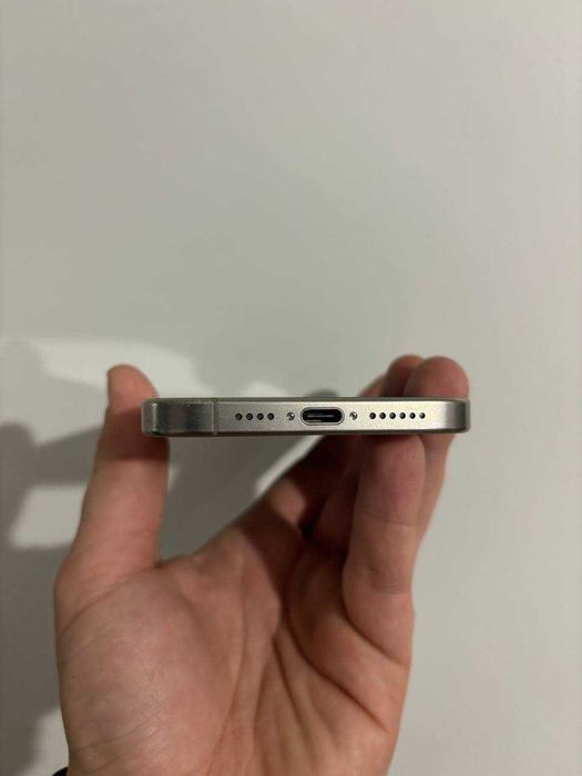 iPhone 15 Pro Max 256 Gb Natural Titanium Neverlock хороший стан