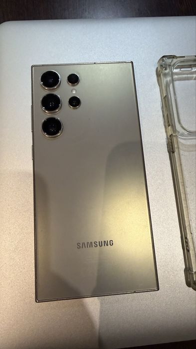 Vendo samsung S24 Ultra 256gb com garantia