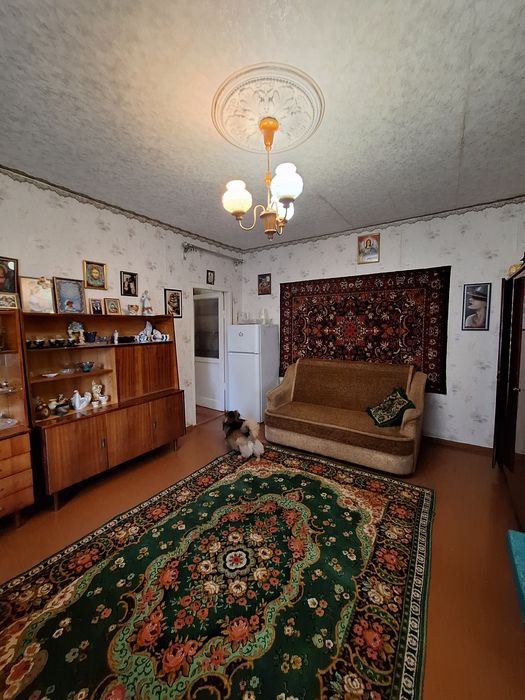 Продам частину будинку вул. Соборності