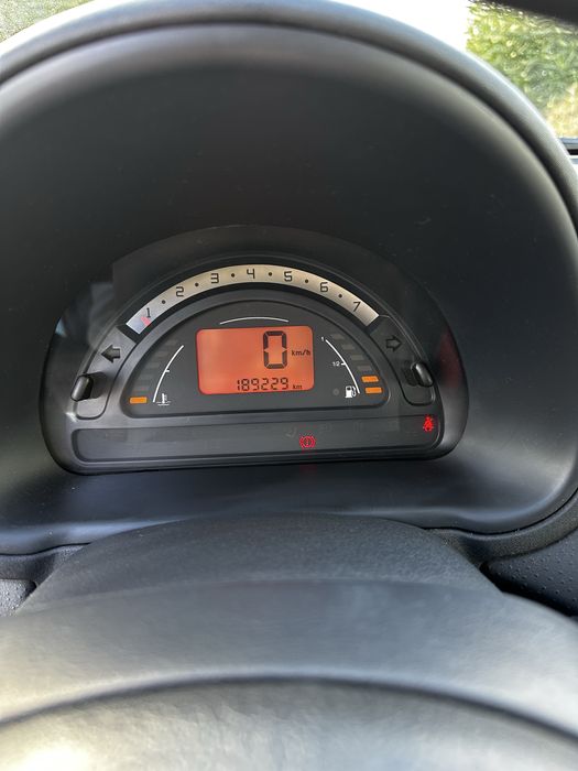 Citroën C3 1.1 i – Super Económico – Poucos kms – Muito Estimado