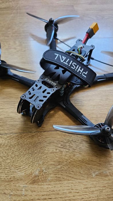 5-calowy dron FPV