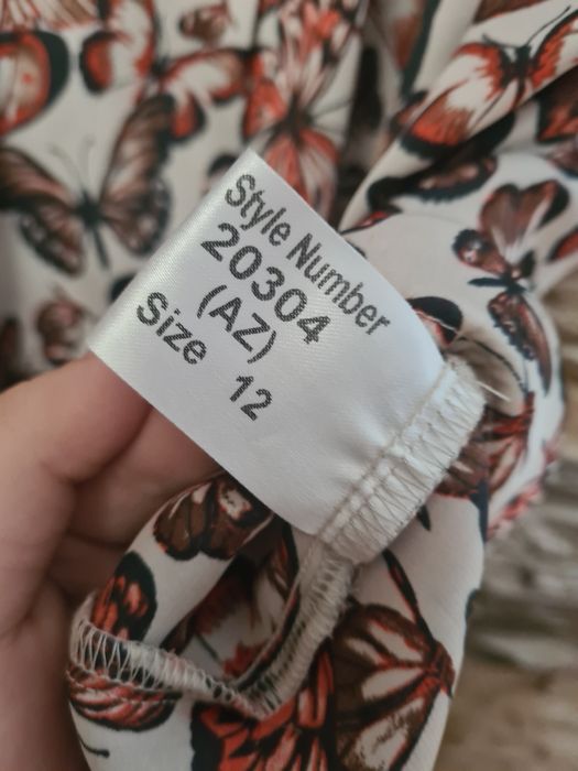 Bluzeczka w motylki