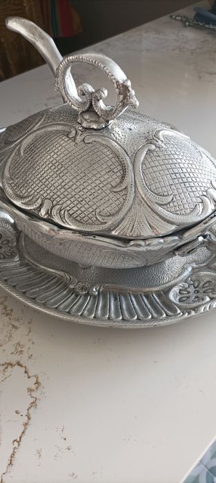 Tin Terrine441861169617326082