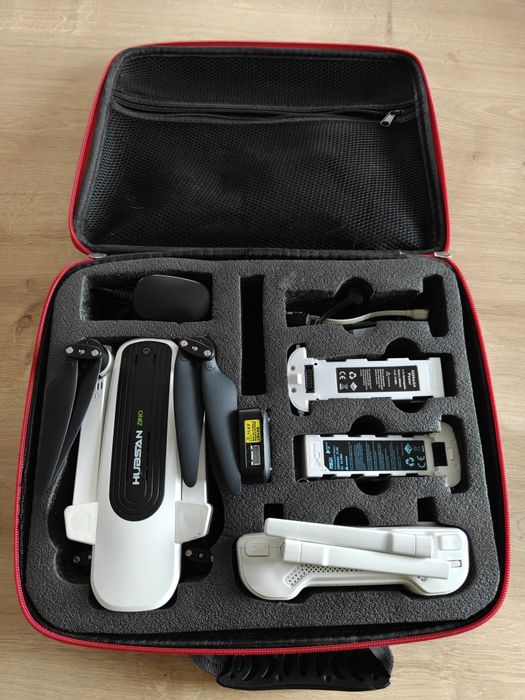 Dron Hubsan Zino kompletny zestaw