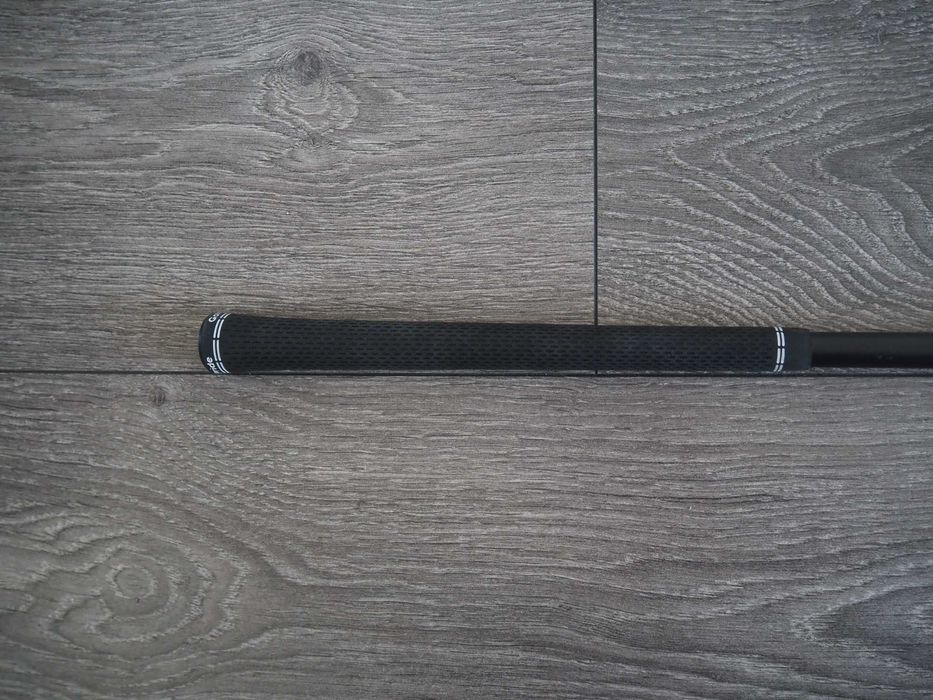 Kij do golfa Titleist H1 Hybryda 27 stopni Regular