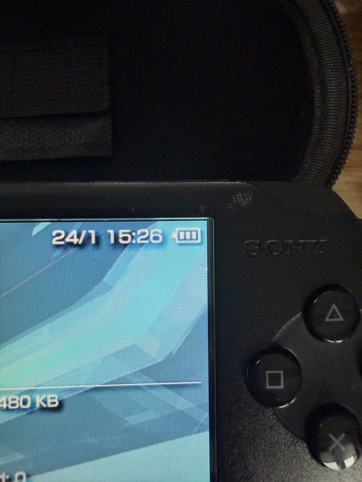 Konsola PSP wersja 1004 z gra fifa 13