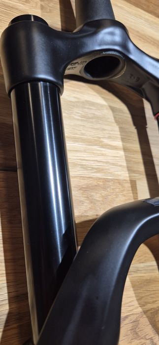 29" Rock Shox 35 Gold RL 160mm  15x110mm Boost, 1.5 taperred