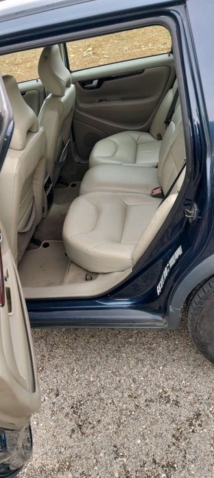 Volvo xc70 cross country D5