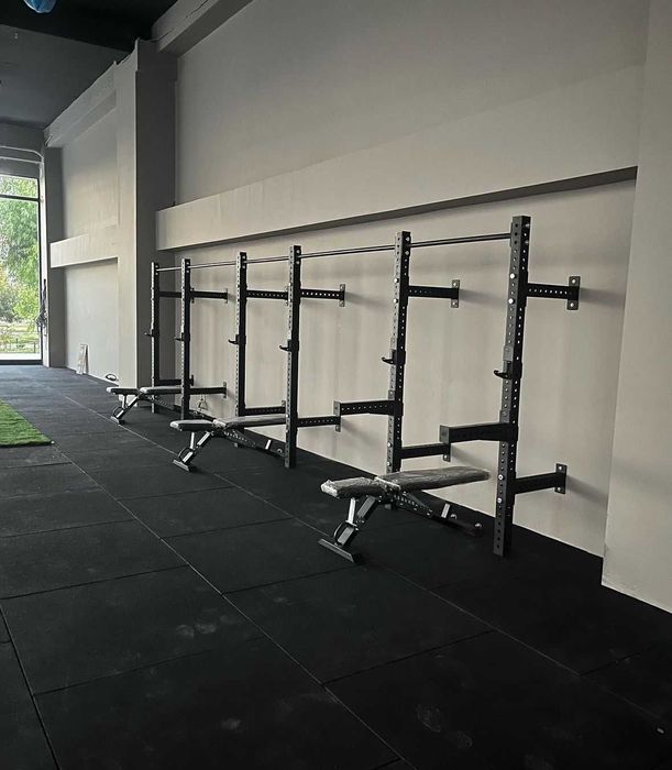 Power Racks ,Pullup Bars , Homegym e polias