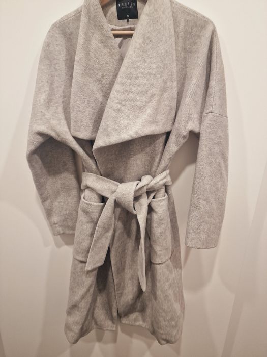 Szary płaszcz rozm. 36