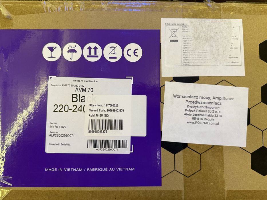 Anthem AVM 70 . 8 k