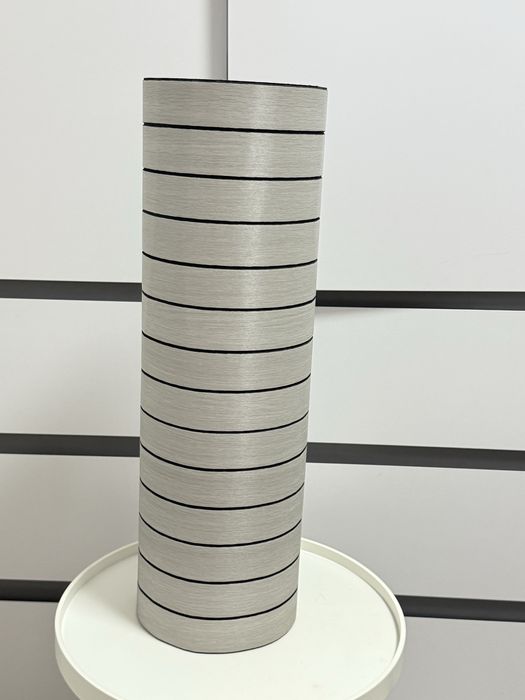 Декоративна рейка самоклеюча