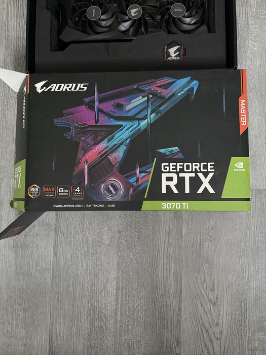 Nvidia RTX 3070 ti Gigabyte aorus master