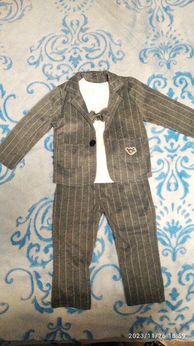 Святковий костюм для хлопчика