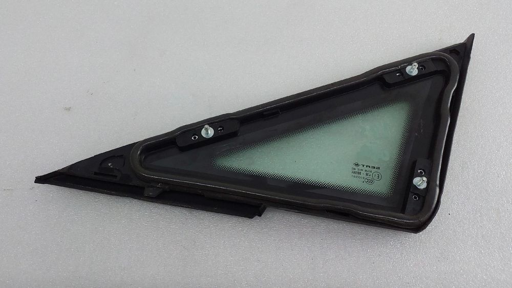 Vidro do painel frente direito SEAT Ibiza IV (6J5, 6P1)