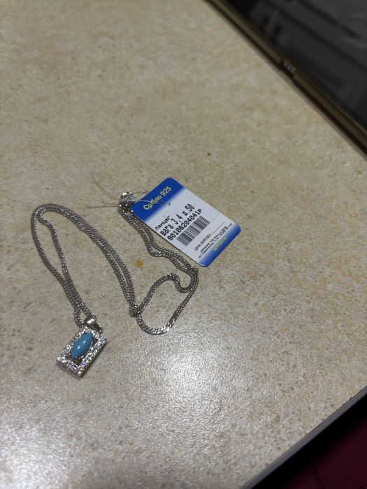 Срібна підвіска з бірюзою на ланцюжку