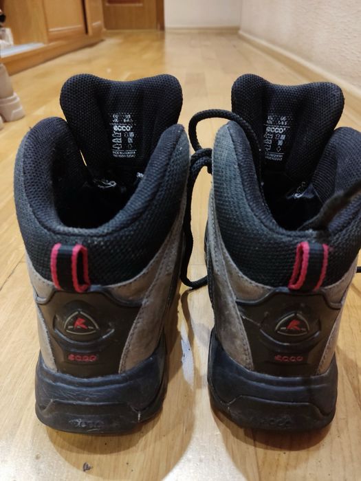 Кросівки, ботинки ecco39р