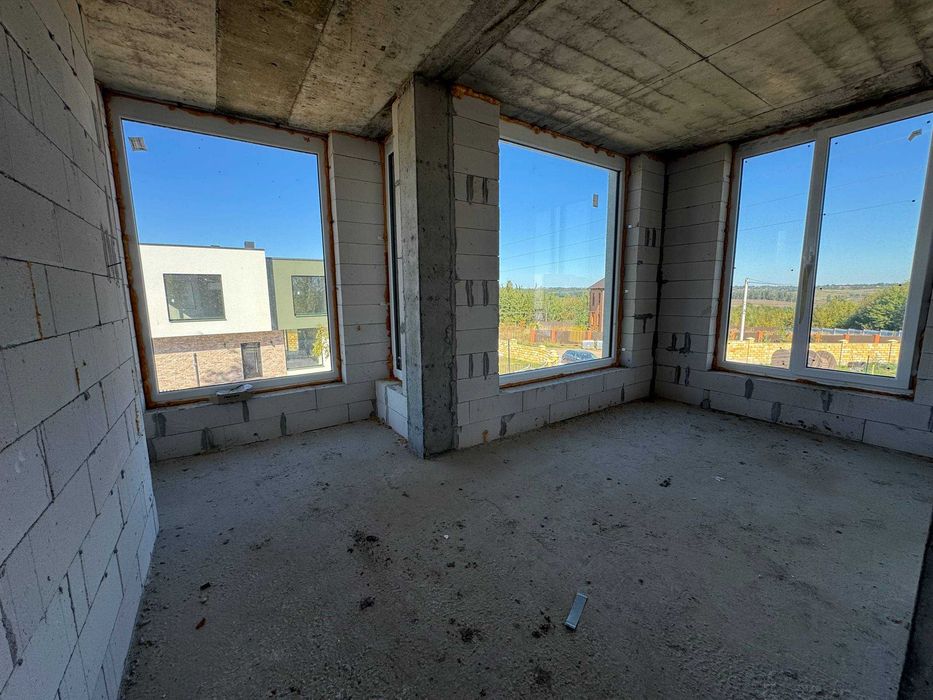 Продаж будинку на Дендропарку