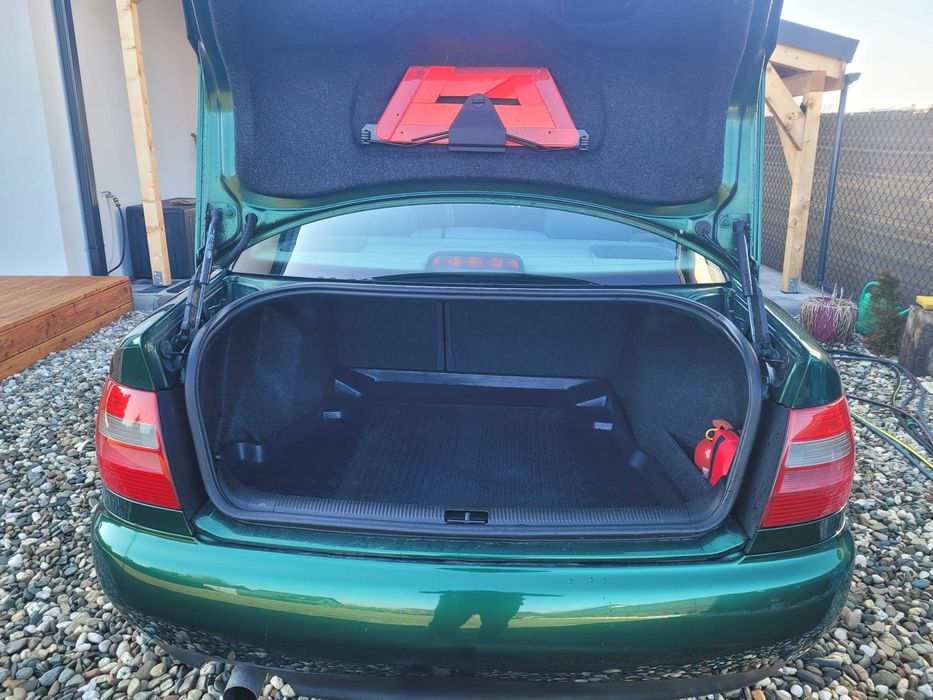 Audi a4 b5 1.6 pb + gaz