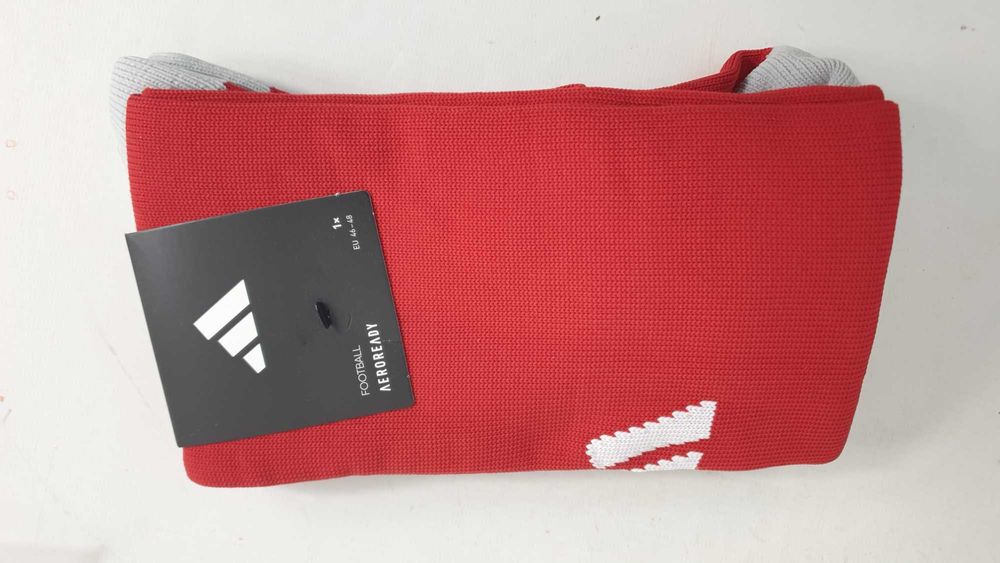 Getry piłkarskie adidas czerwony r. 46-48