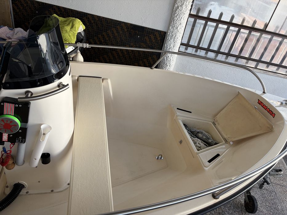 Barco Riamar 4.10  como novo.