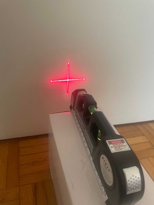 Fita Métrica 2.5M c/Nivel Bolha E Laser Nivelador Fixit level Pro 3