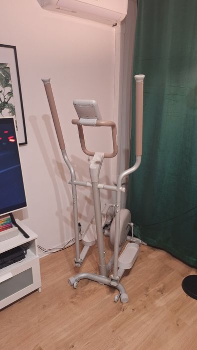 Rower eliptyczny Domyos Initial Elliptical 300 samozasilający