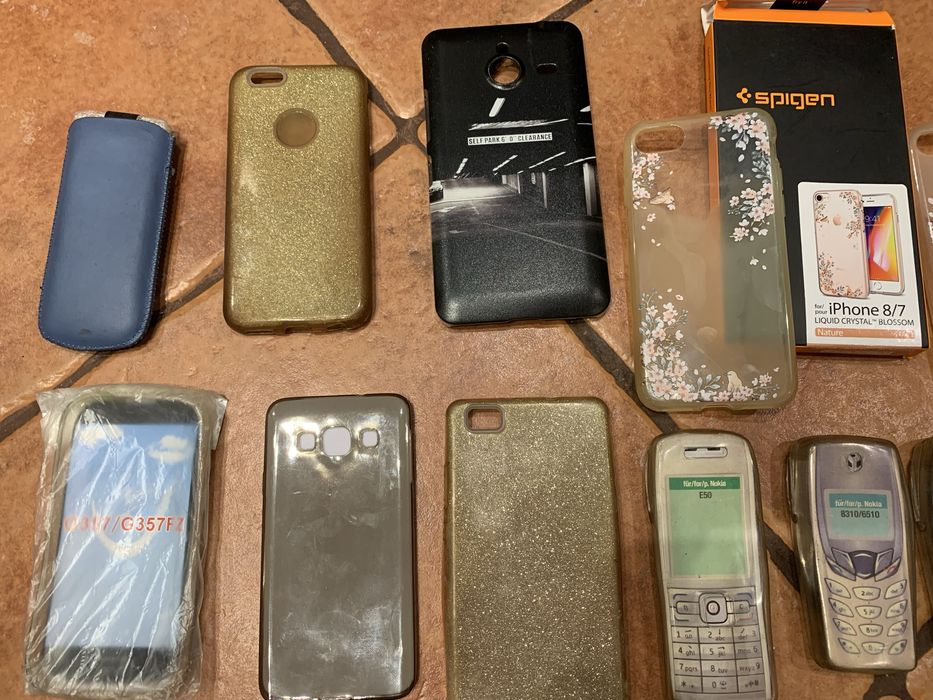 Etui, futerały, kabury do starych modeli Nokia SonyEriccson Samsung