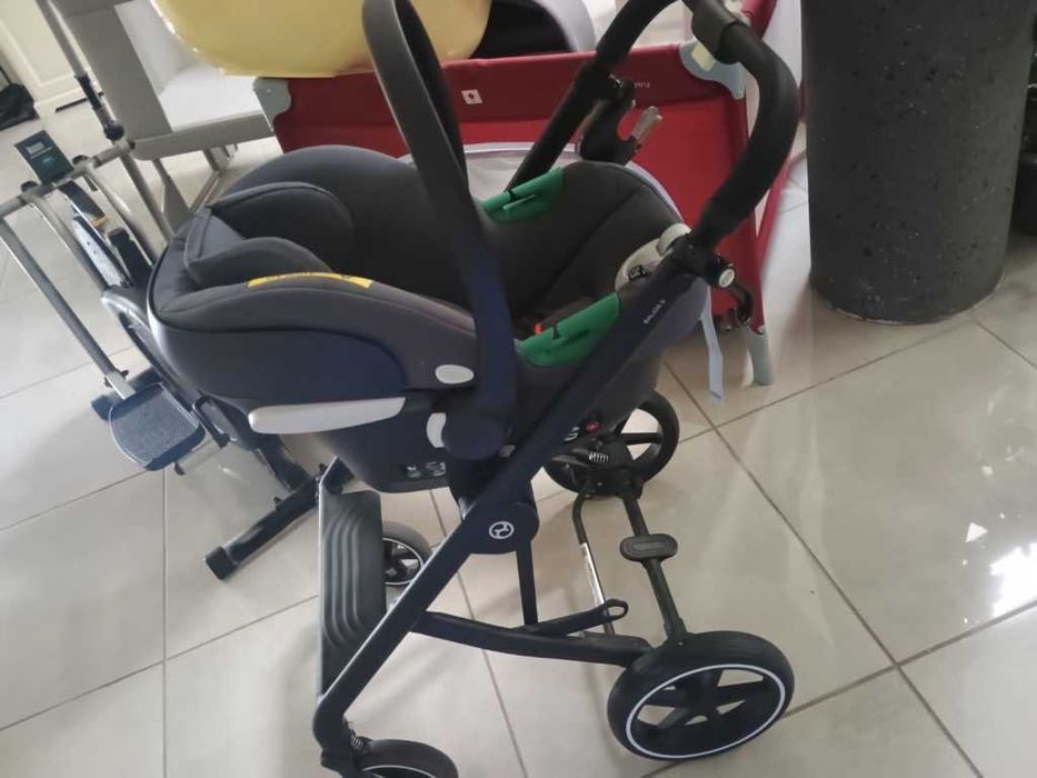 Wózek dziecięcy marki CYBEX