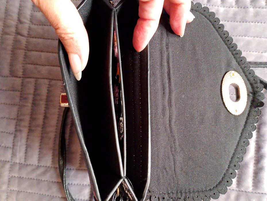 Nowa mała damska torebka Deichmann