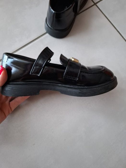 Дитячі туфлі чорні