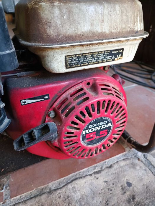 2 Motobombas a gasolina motor HONDA a 4 tempos 2 Polegadas 5.5HP