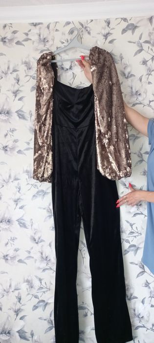 Комбінезон вечірній паєтки велюр фірмовий 50 р.