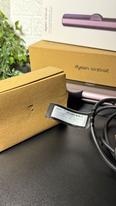 DYSON AirStrait| LUX 1:1