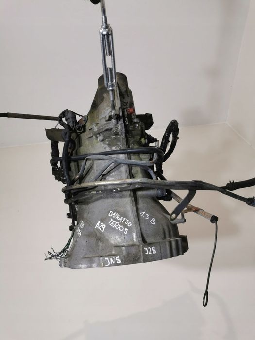 SKRZYNIA BIEGÓW DAIHATSU TERIOS 1.3 JN8 J28