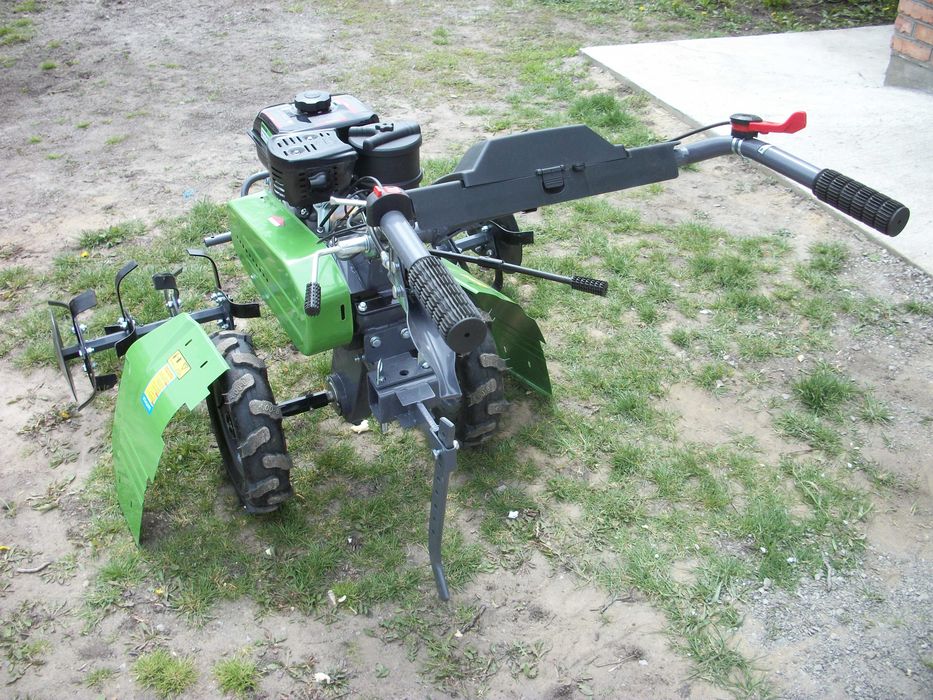 Продам новий мотоблок BIZON 910 LUX