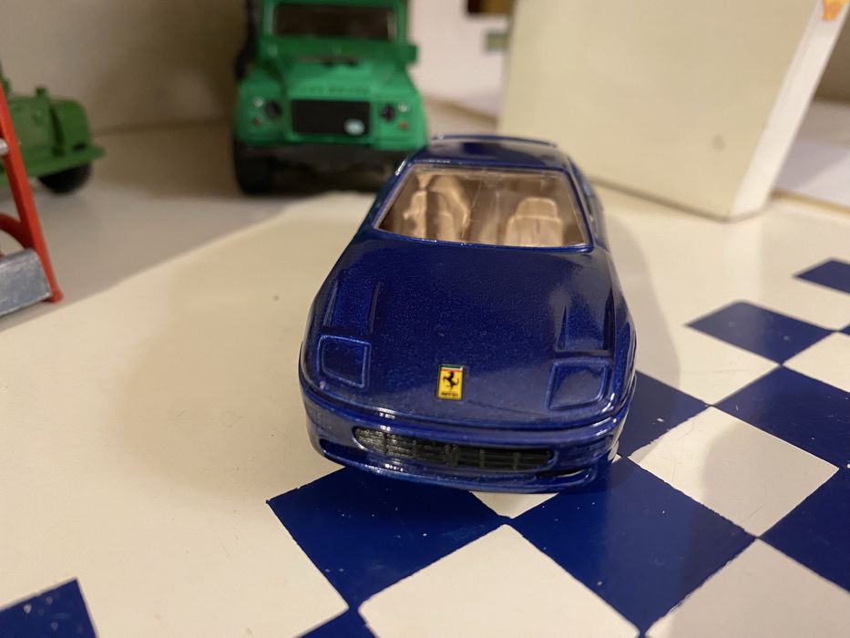 Ferrari 456 GT 1/43 Burago