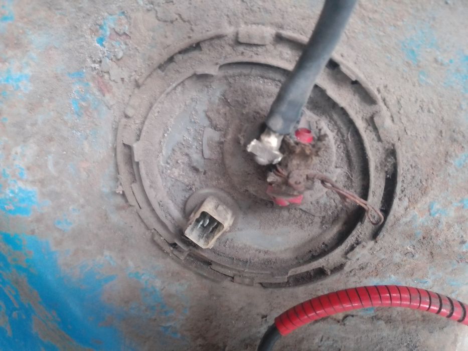 Бензобак  Форд  Скорпио 80 литров