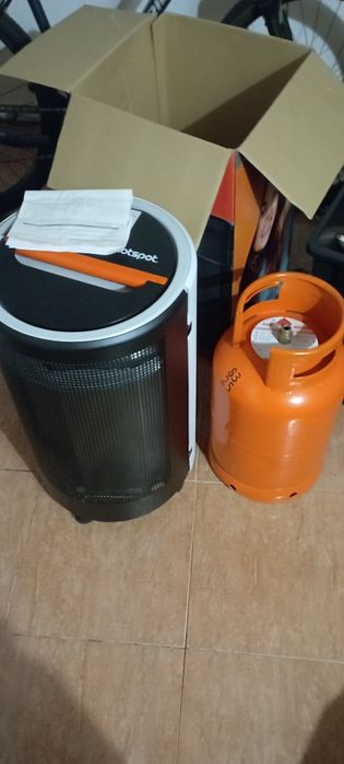 Novo Aquecedor a Gás Hotspot Branco 4000W + botija de gás galp(1/2