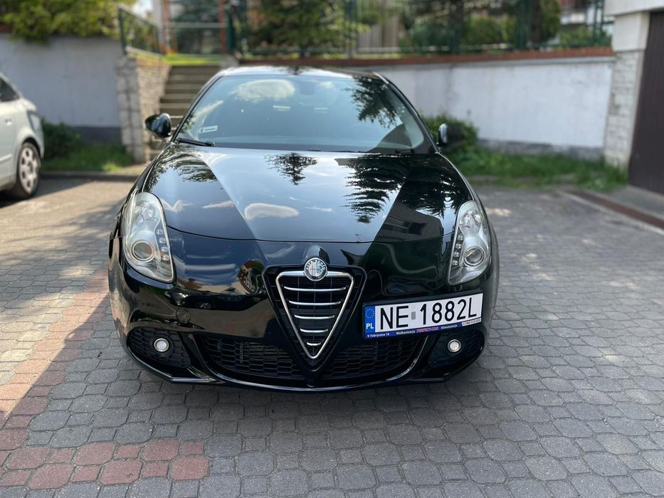 Alfa Romeo Giulietta Polski salon. Zadbana