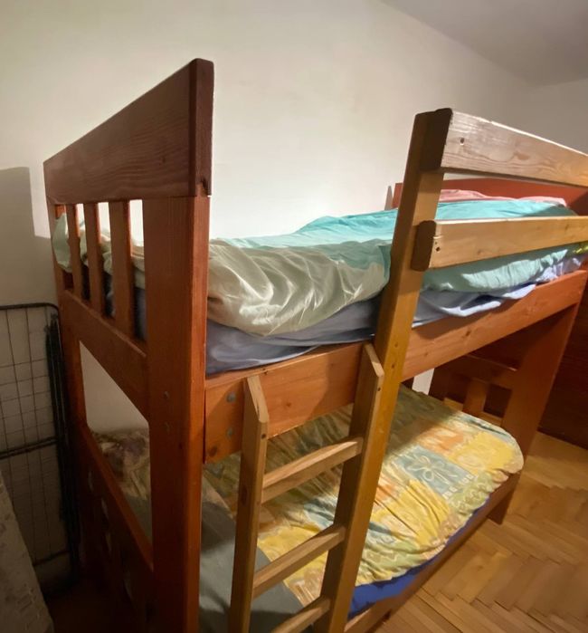 меблі для спальні