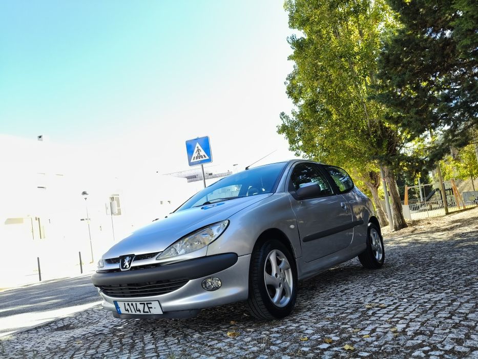 Peugeot 206 1.4 hdi ano 2004 5 lugares