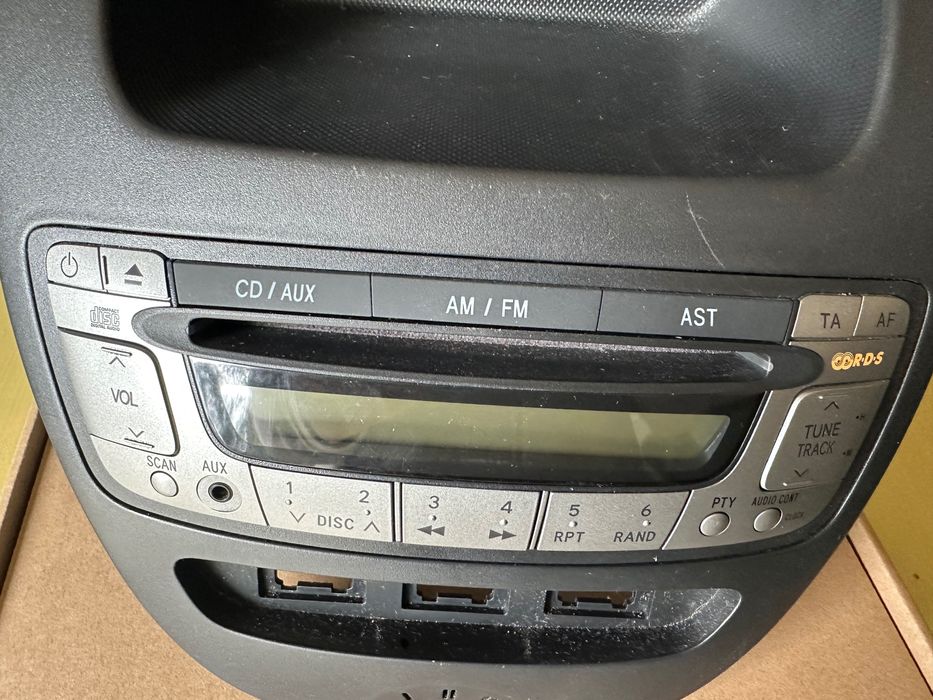 Rádio Original Citroen C1 - Peugeot 107- Toyota Aygo