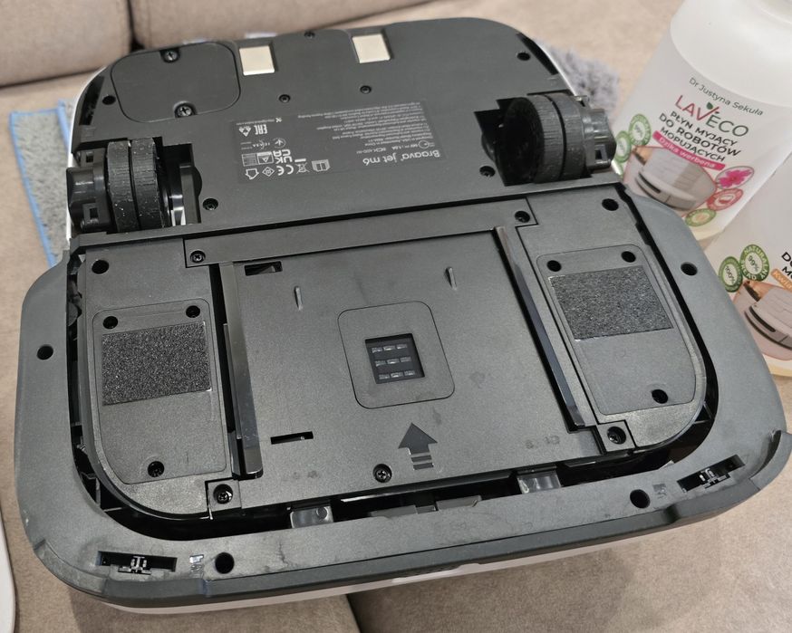 IRobot braava jet m6 robot sprzątający mopujący w bdb stanie + gratis