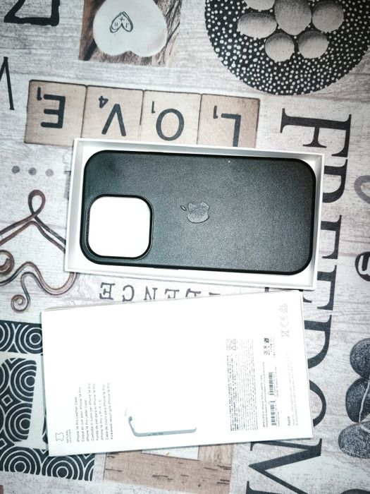 Capa couro iPhone 14 Pro