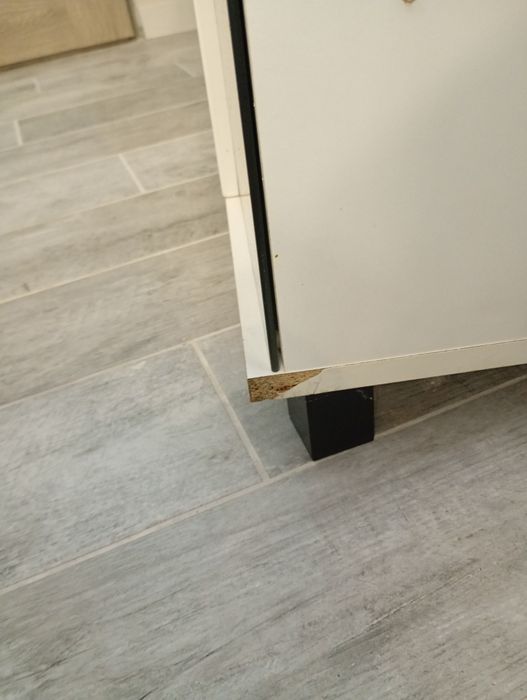 Szafki  meblowe witryny